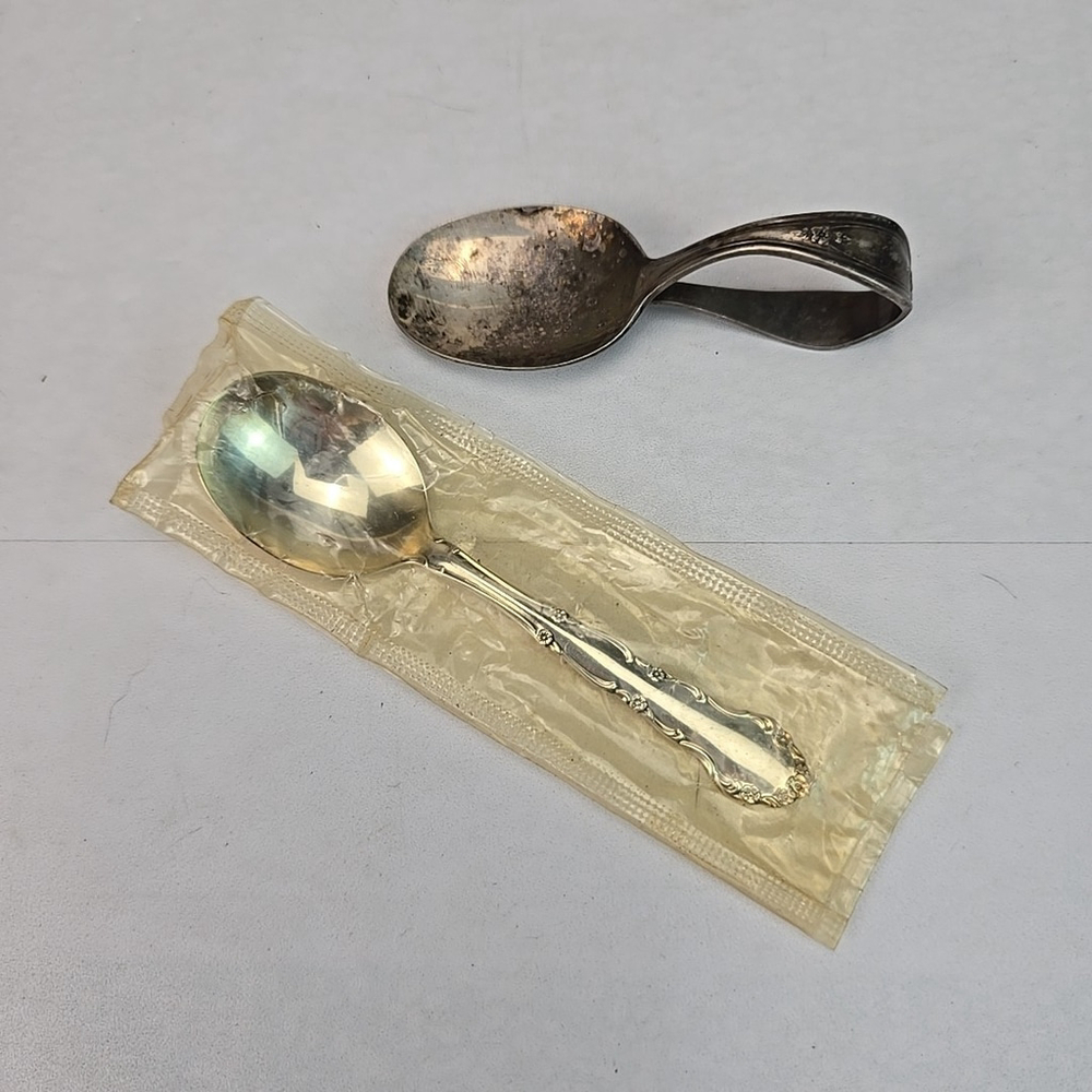 Vintage WM. A. Rogers / Oneida LTD Silverplate Child Toddler Spoon & Baby Spoon